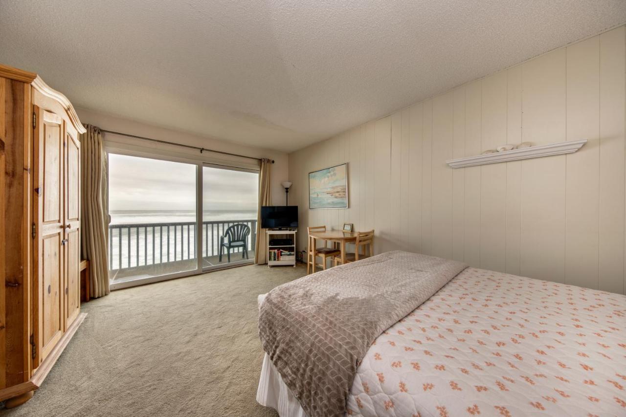Pacific Sands Resort Neskowin Room photo