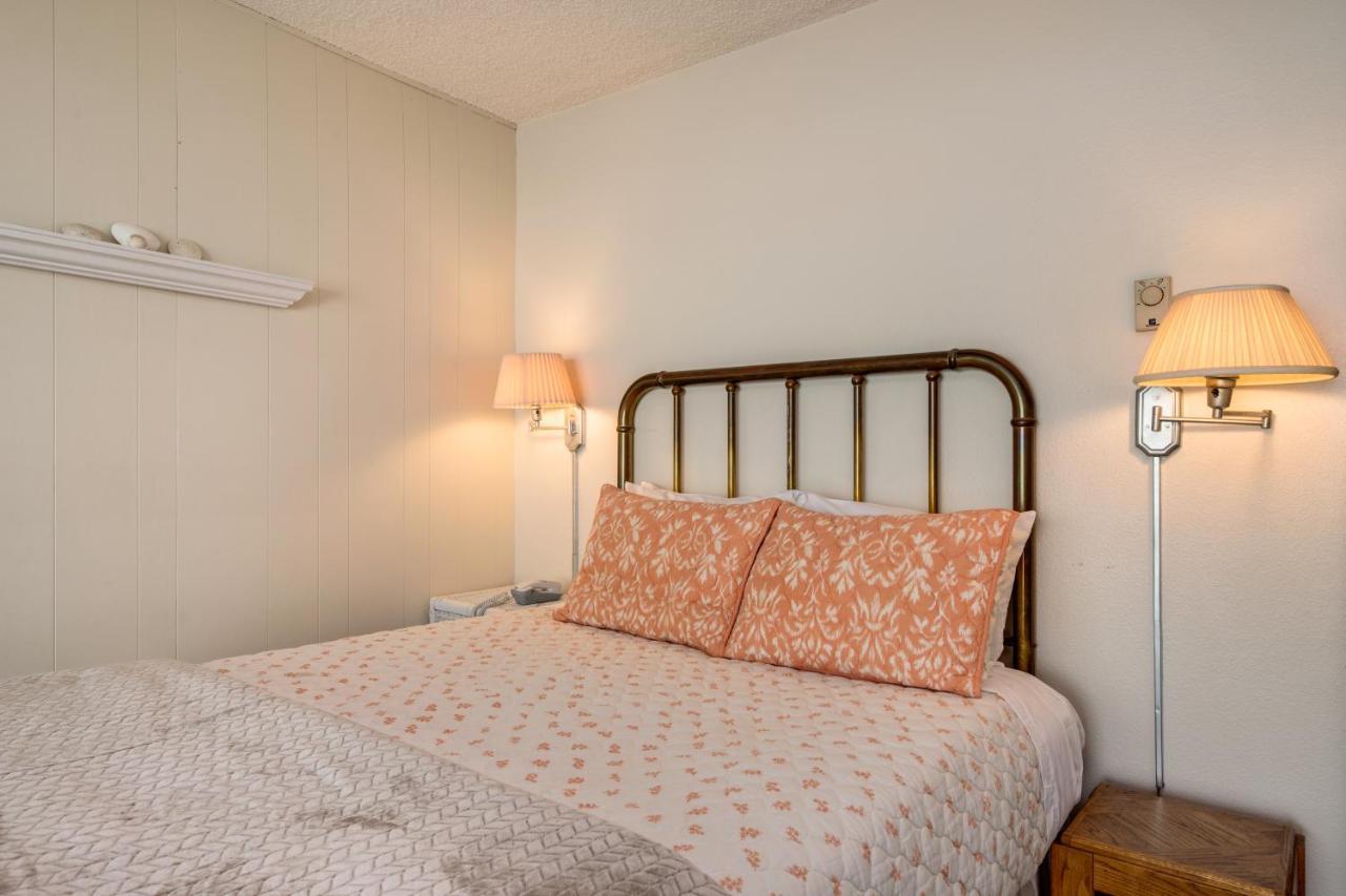 Pacific Sands Resort Neskowin Room photo