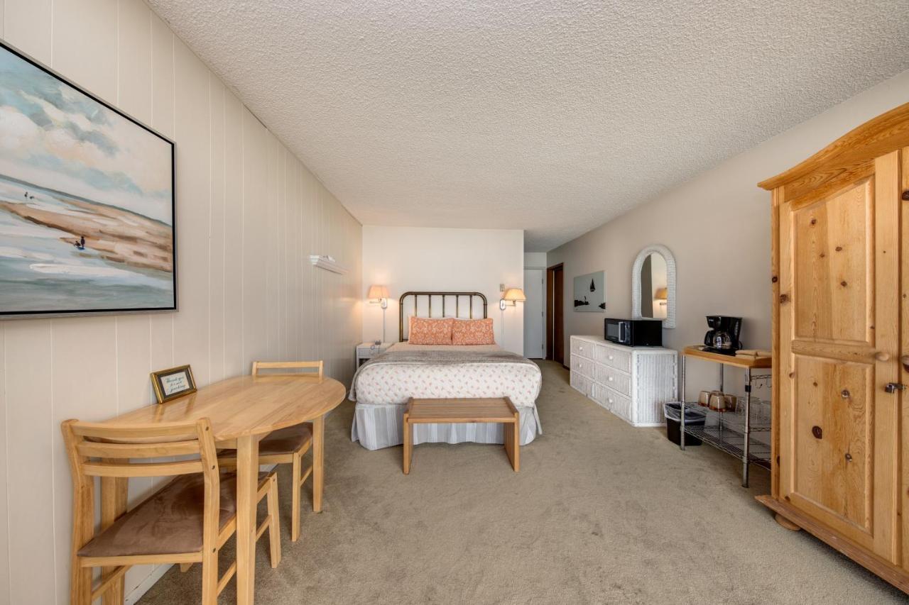 Pacific Sands Resort Neskowin Room photo