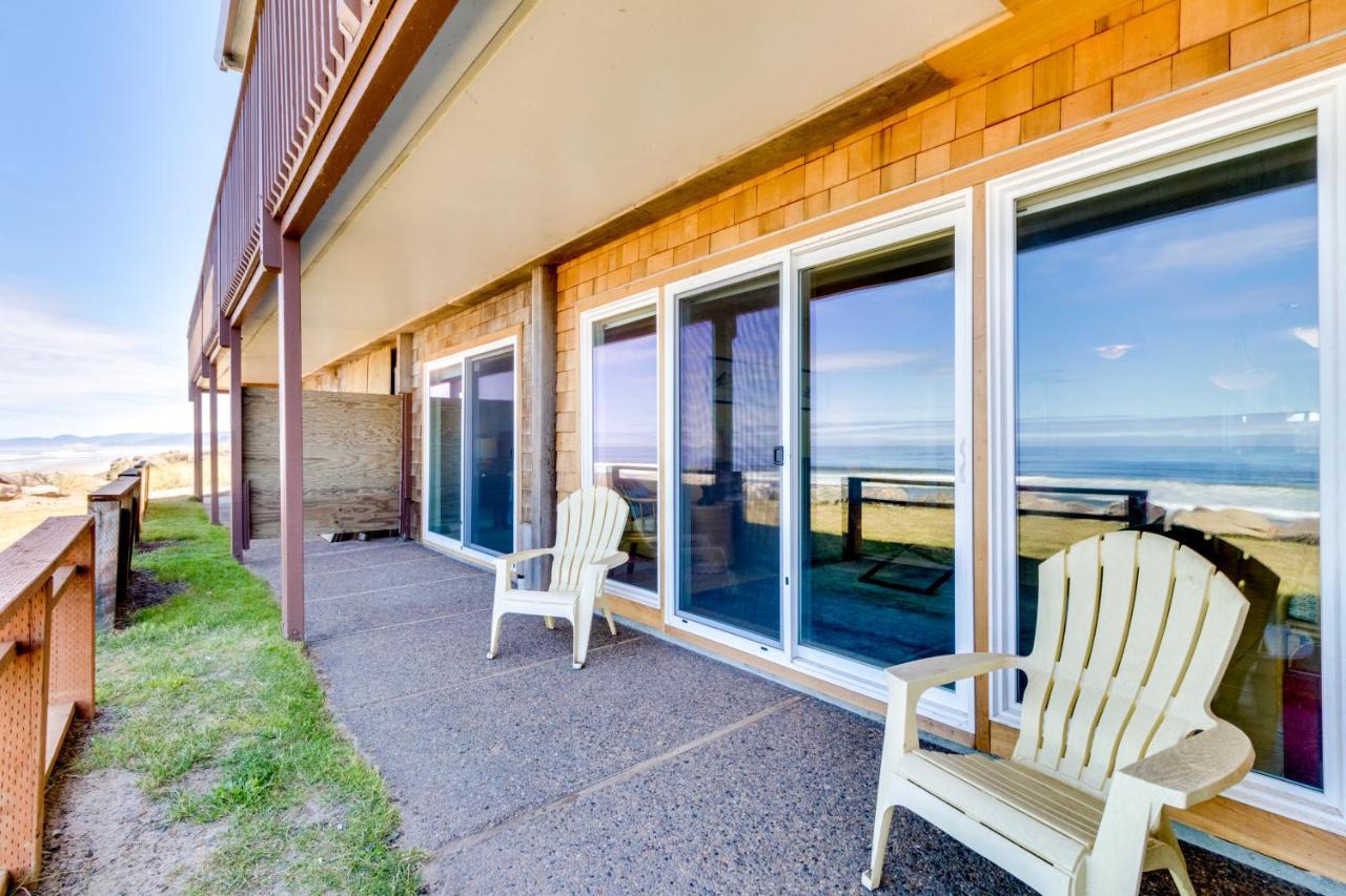 Pacific Sands Resort Neskowin Room photo