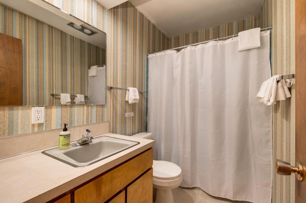 Pacific Sands Resort Neskowin Room photo